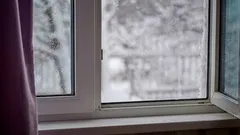 Aj v mraze: prečo odborníci odporúčajú vetrať byt každý deň v zime